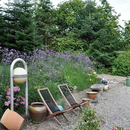 Bed and breakfast Lundsgaard 3*