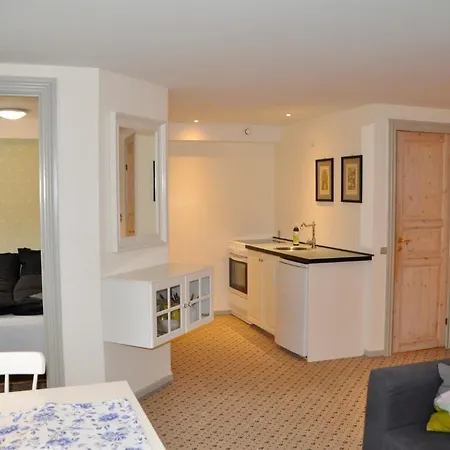 Lundsgaard Bed & Breakfast 3*