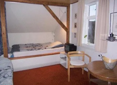 Lundsgaard Bed & Breakfast Fåborg